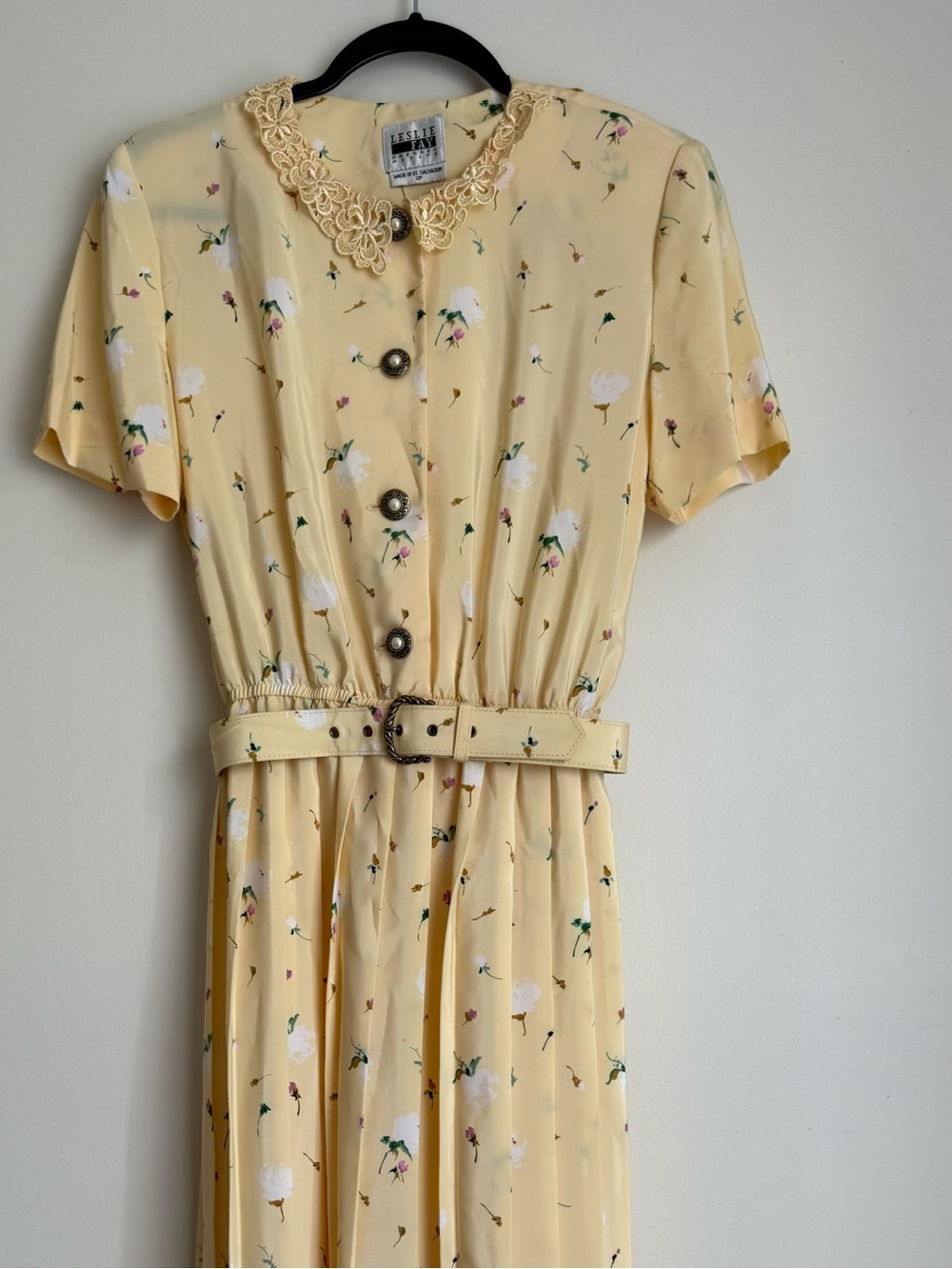 Leslie Fay Pale Yellow Floral Midi Dress with Belt